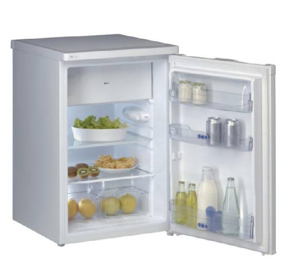 White Smeg FA100AP Freestanding Refrigerator