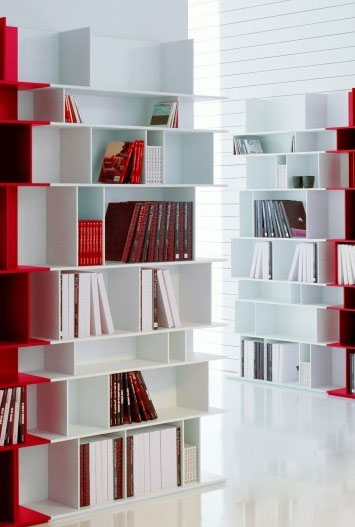 Estantería librería Wally de Cattelan Italia. Estantería de diseño moderno.